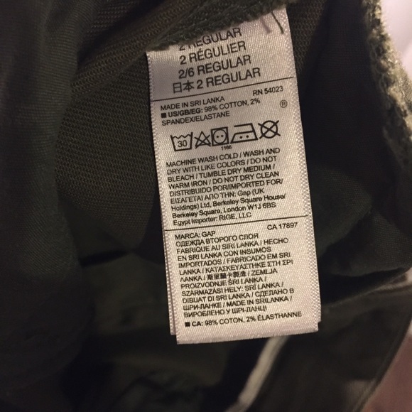 GAP Wide Leg High Rise Chino Size 2 - Picture 8 of 8